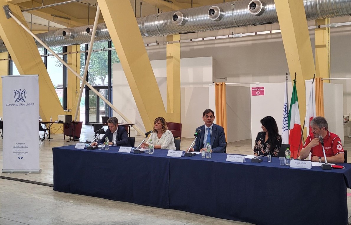 Tavolo_conferenza